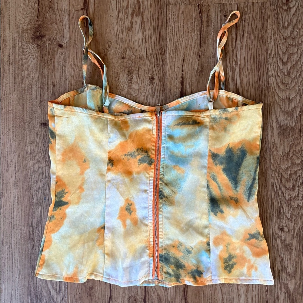 Pretty Little Thing Yellow Tie-Dye Corset Style Top and Ruched Side-Slit Skirt - Picture 5 of 8
